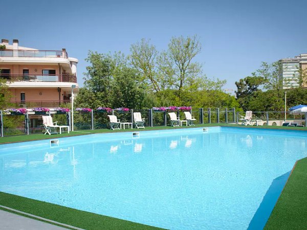 Hotel Nadir