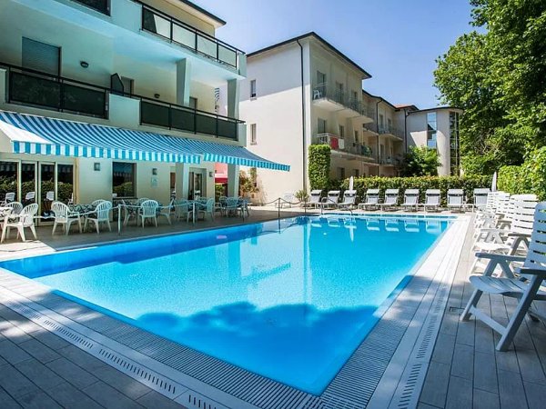Hotel Athena