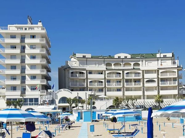 Yes Hotel Touring