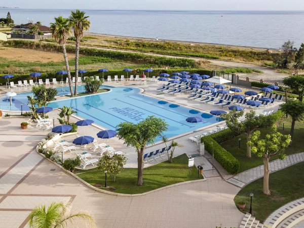 Hotel Village Paradise