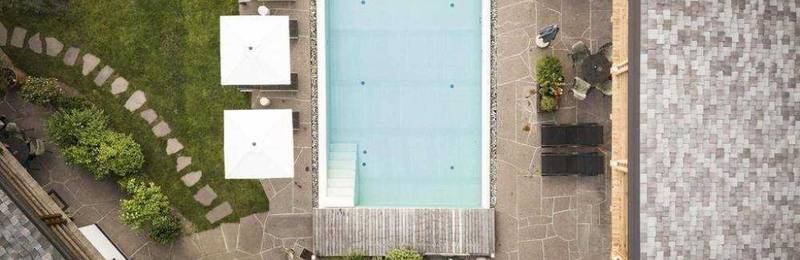 Infinity pool