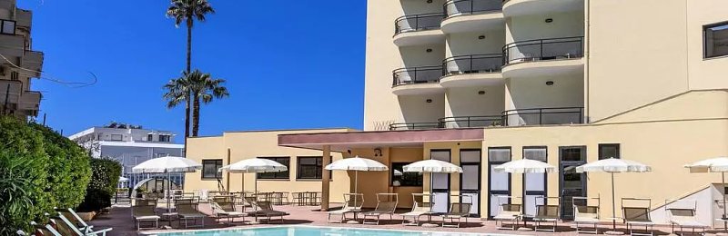 Rina Hotel