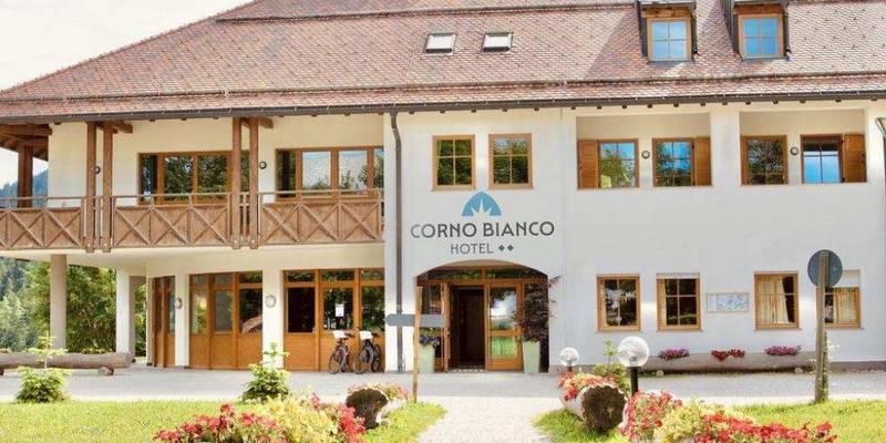 Hotel Corno Bianco