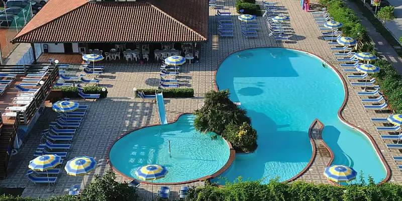 Hotel Ausonia