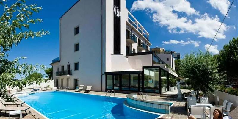 Ferretti Beach Hotel