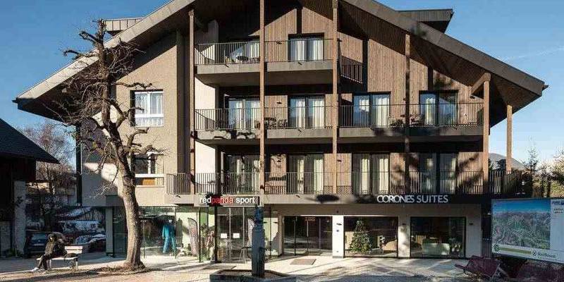 Corones Suites