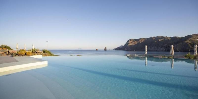 Therasia Resort Sea & Spa