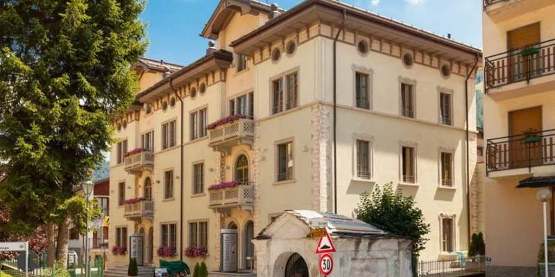 Serenella Residence Hotel