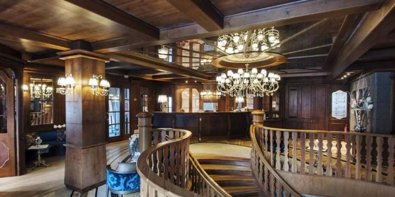 Hotel Cristal Palace