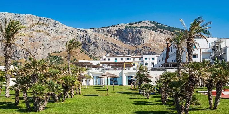 Saracen Sands Hotel