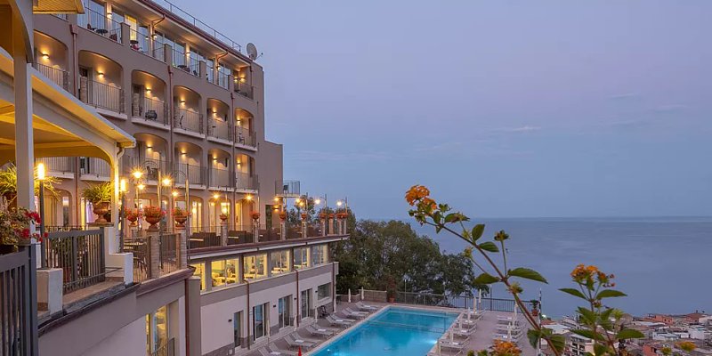 Hotel Antares