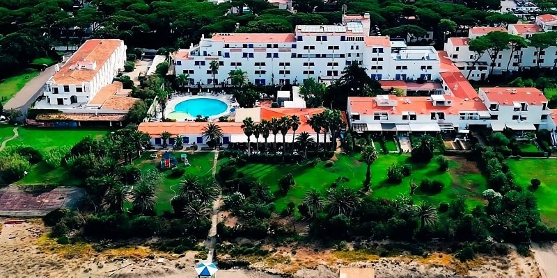 Baila Domizia Resort