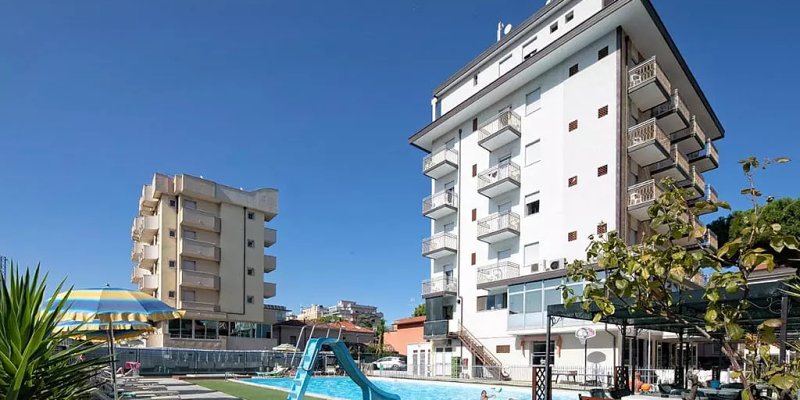 Hotel Lem