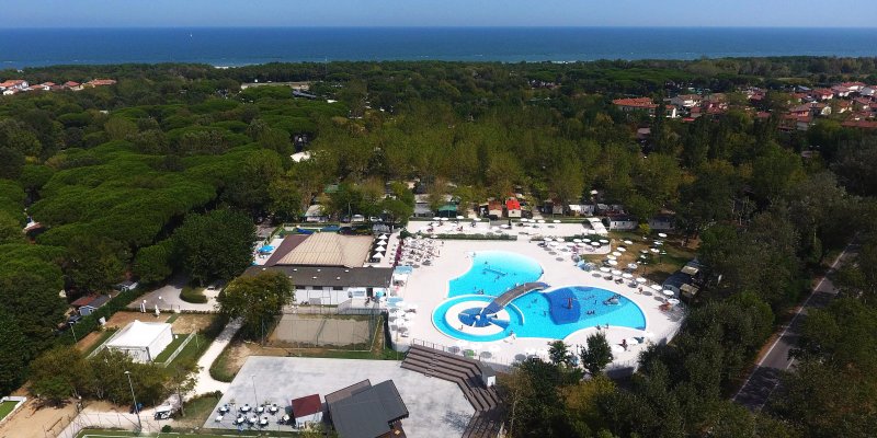 Club del Sole Adriano Family Collection